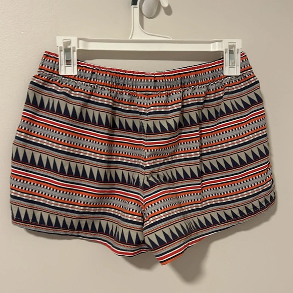 Patagonia Barely Baggies Nylon Shorts Patterned Size Small - Picture 3 of 3